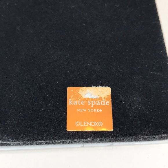 Kate Spade Lenox 5x7 gold metal frame pink matte - Picture 4 of 7